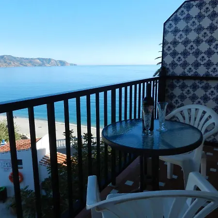 Rocamar, Apartment Nerja